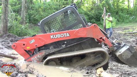 kubota skid steer accident